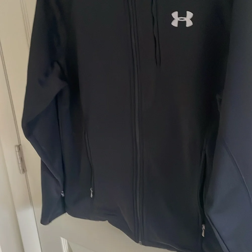 Men’s Black Under Armour Zip Up